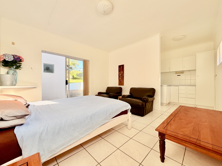 5 Bedroom Property for Sale in Vermont Western Cape